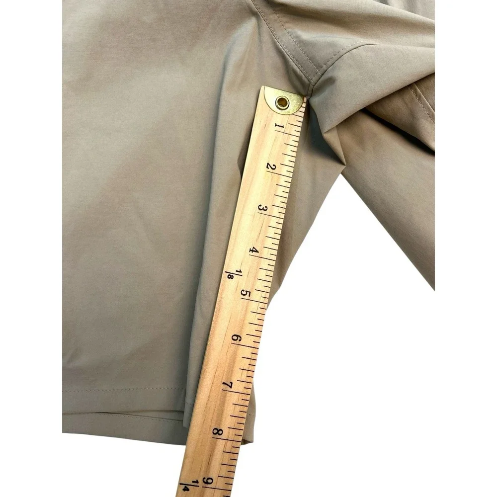Under Armour Shorts Mens‎ 42 Khaki Cargo Loose UPF-50 Fishing Golf Lightweight